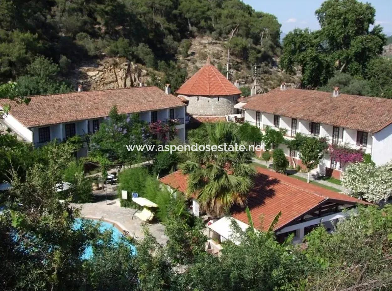 5000M2 In Dalyan-Köycegiz, Dalyan, Dalyan Immobilien-Hotel Zum Verkauf Mit 30 Zimmern, Auf Einem Grundstück