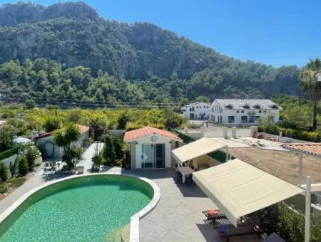 4 1 Villa Zum Verkauf In 720M2 Grundstück In Dalyan Gülpınar