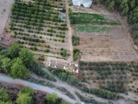 3578M2 Feld Zum Verkauf An Der Straße Von Aşı Koyu In Mergenlide