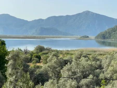 Grundstück Zum Verkauf In Çandır 1252M2 Mit Seeblick