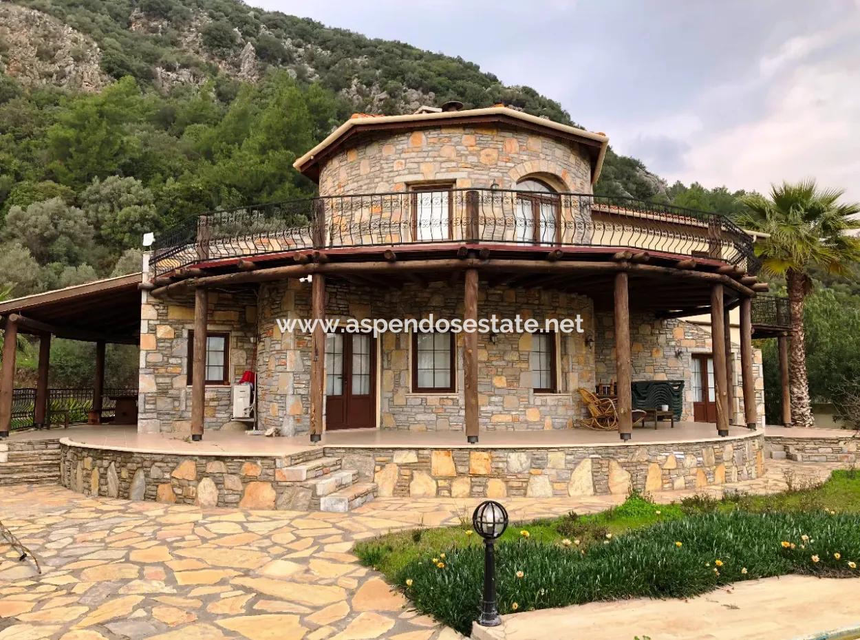 Villa For Sale In Dalyan In 3500M2 Plot