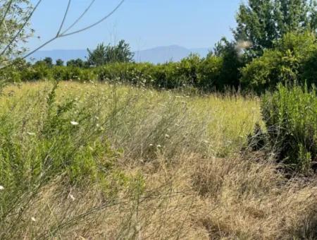 Land For Sale Of 1765 M2 In Okçular