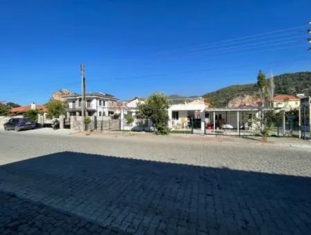 Dalyan Maraşda 677M2 Arsa İçinde Satılık Mustakil Villa Ev